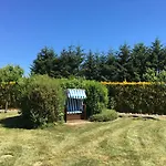 Eulenhof Ruegen 公寓 普特布斯